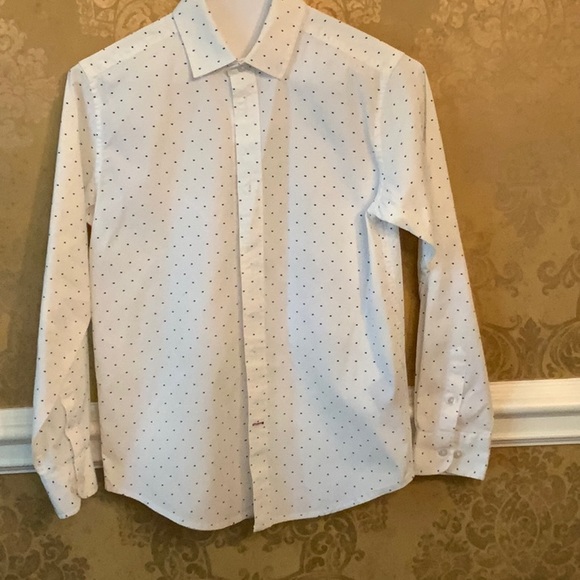 Boys Tommy Hilifiger dress shirt size 12 - Picture 1 of 4